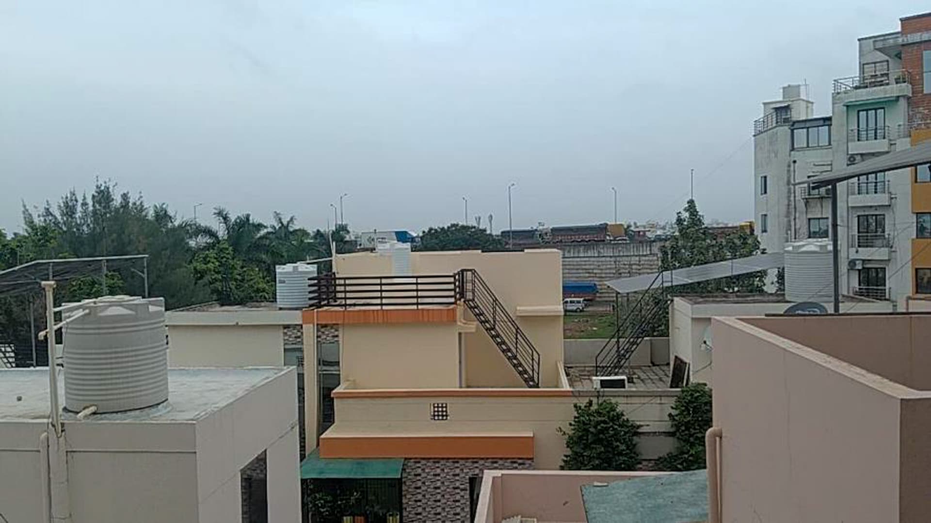 Property Photos 15