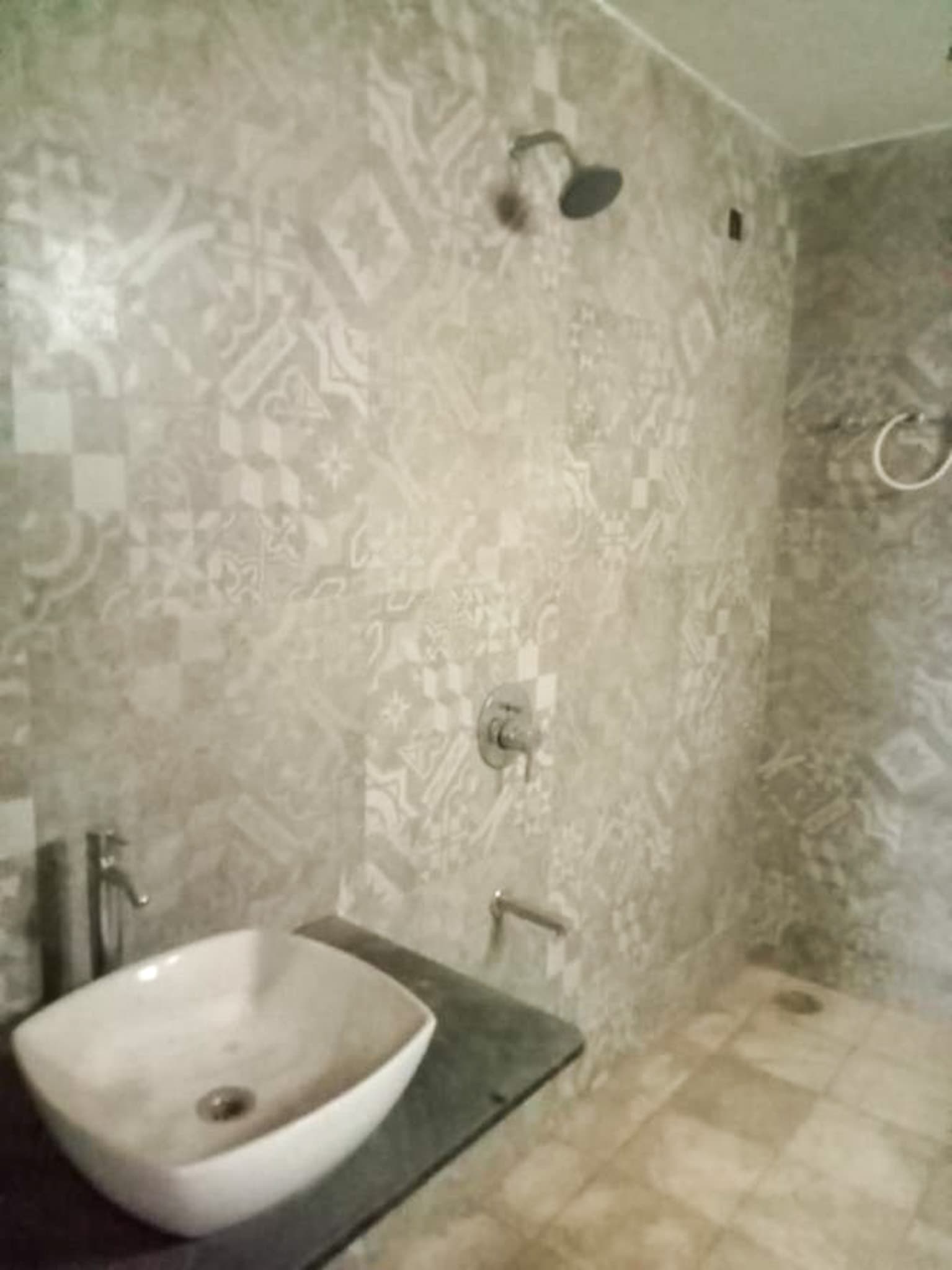 Property Photos 8