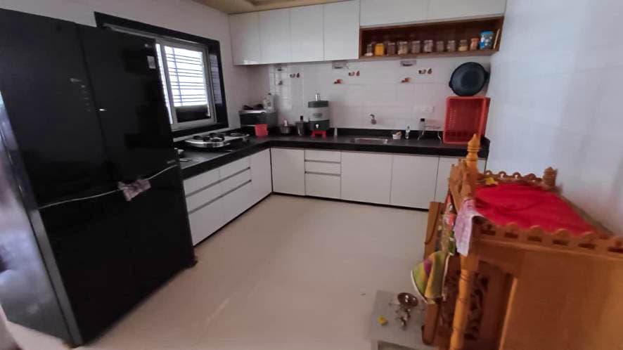 Property Photos 25