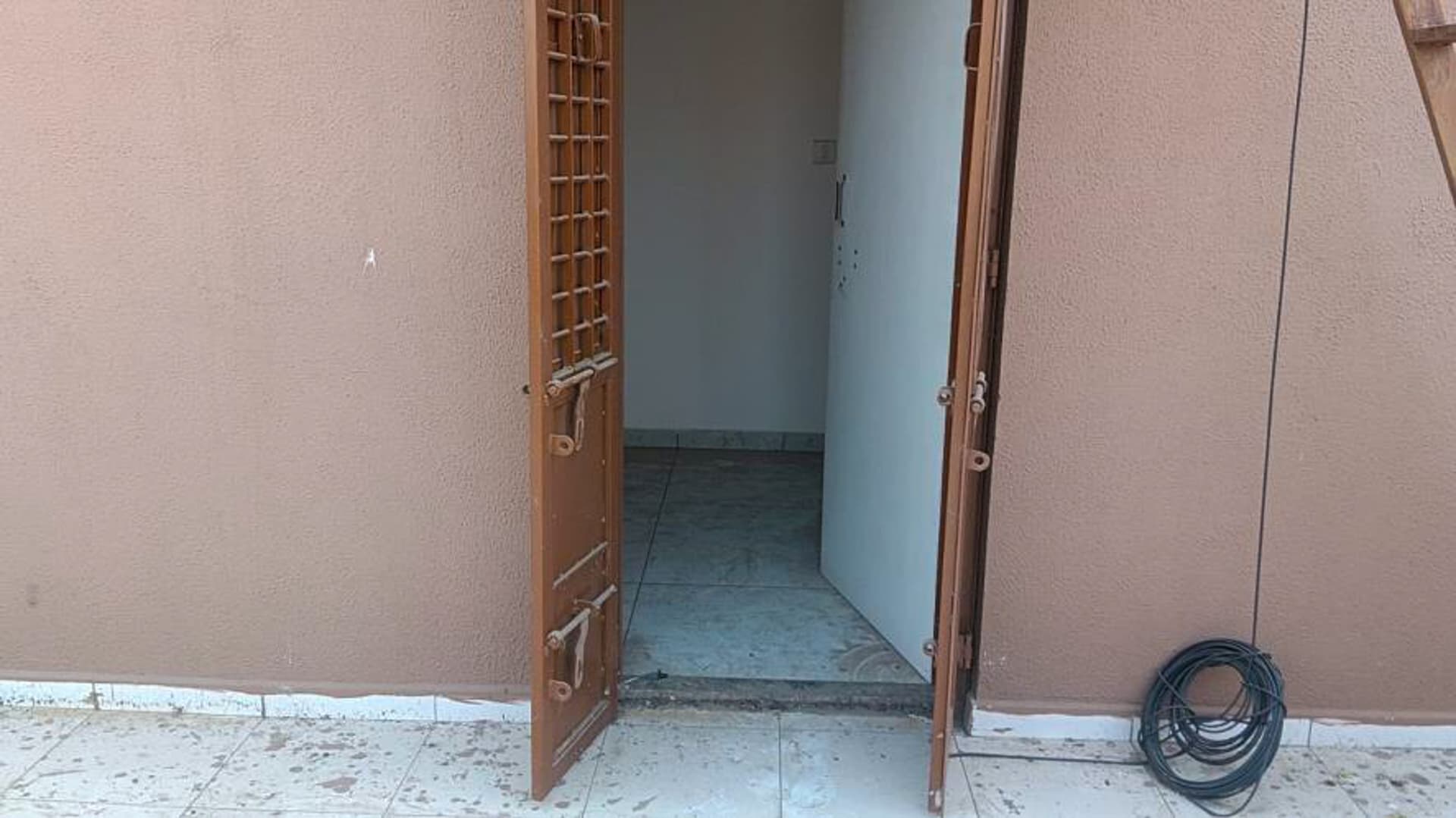 Property Photos 7