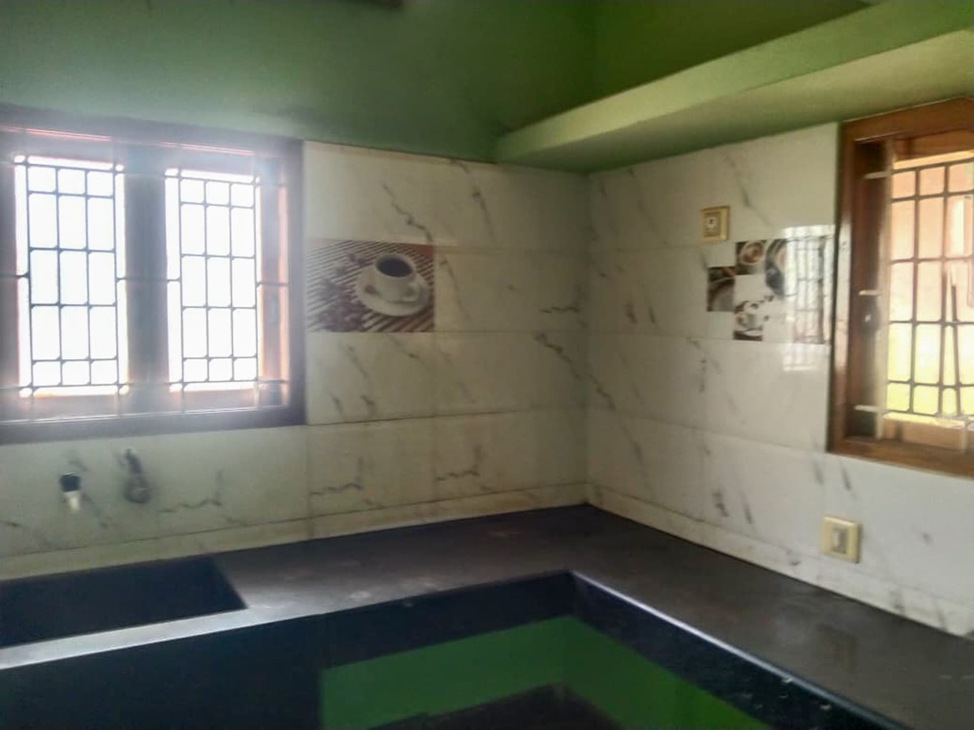 Property Photos 17