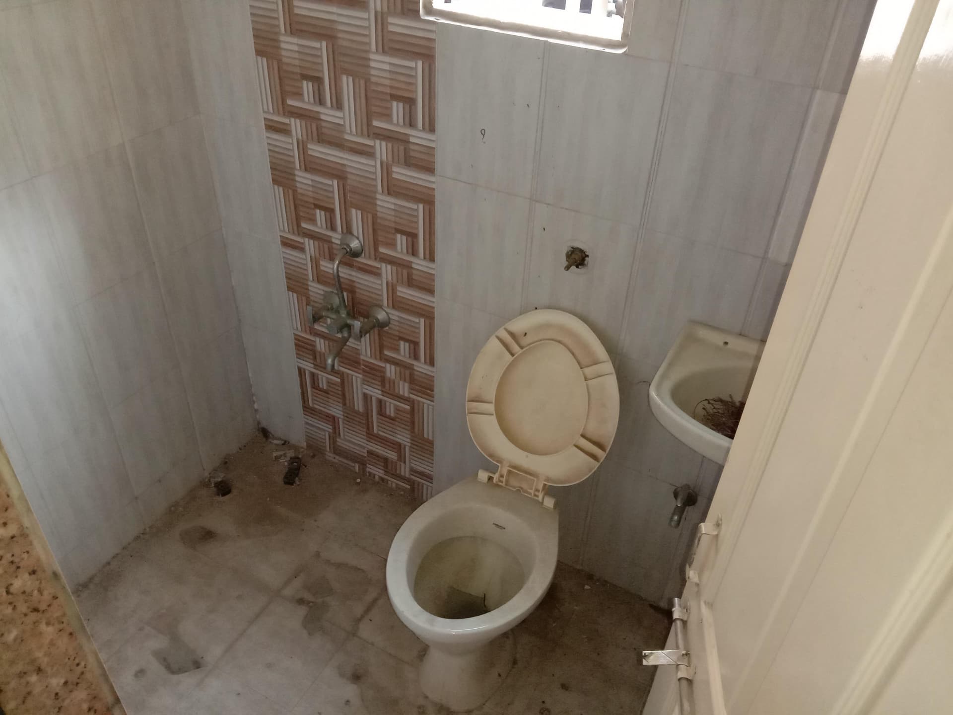 Property Photos 11