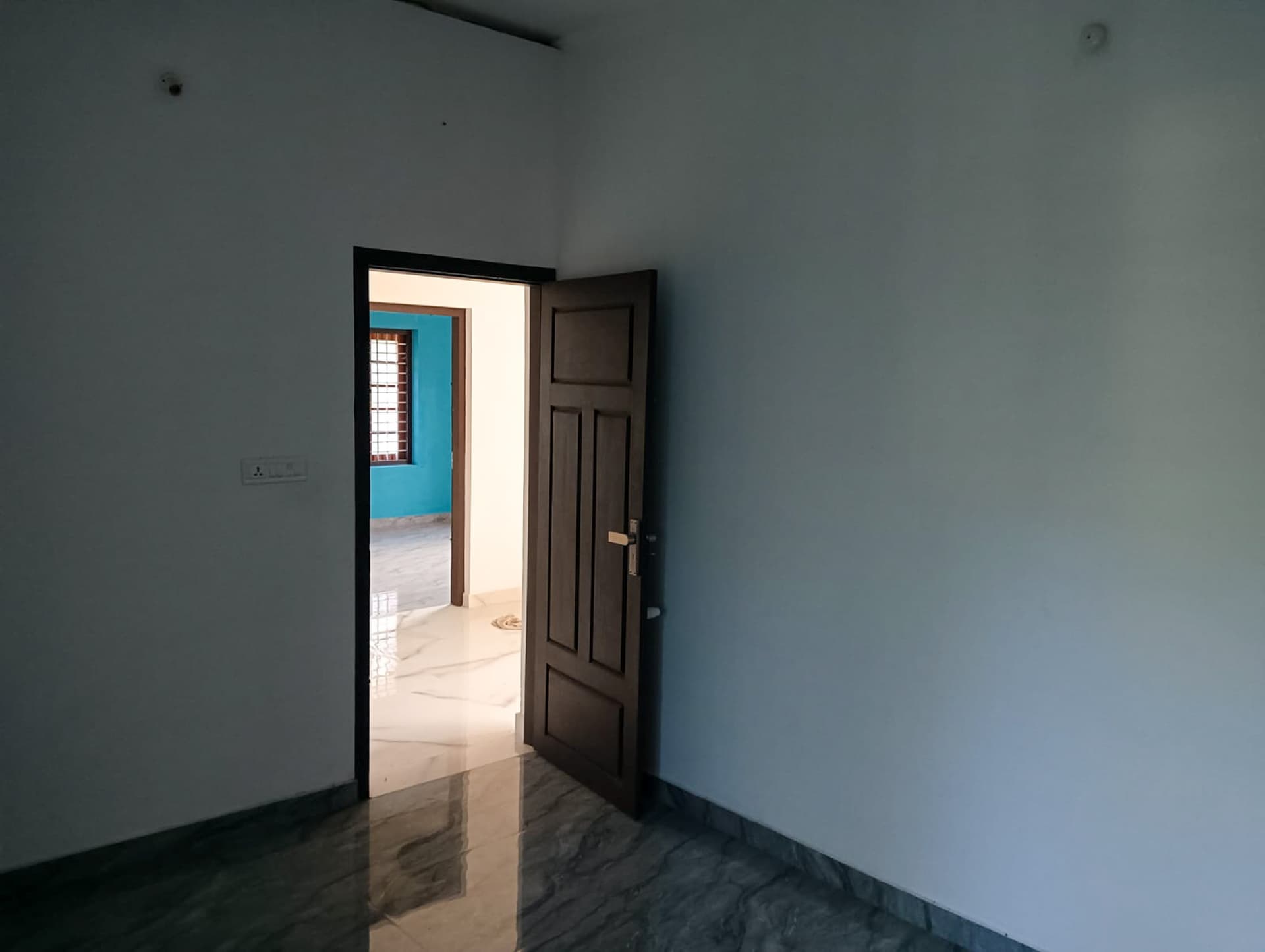 Property Photos 9