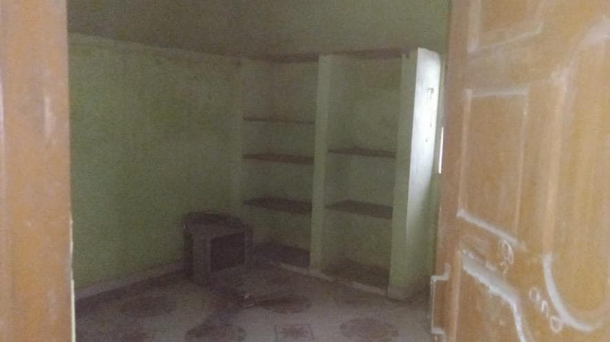 Property Photos 9