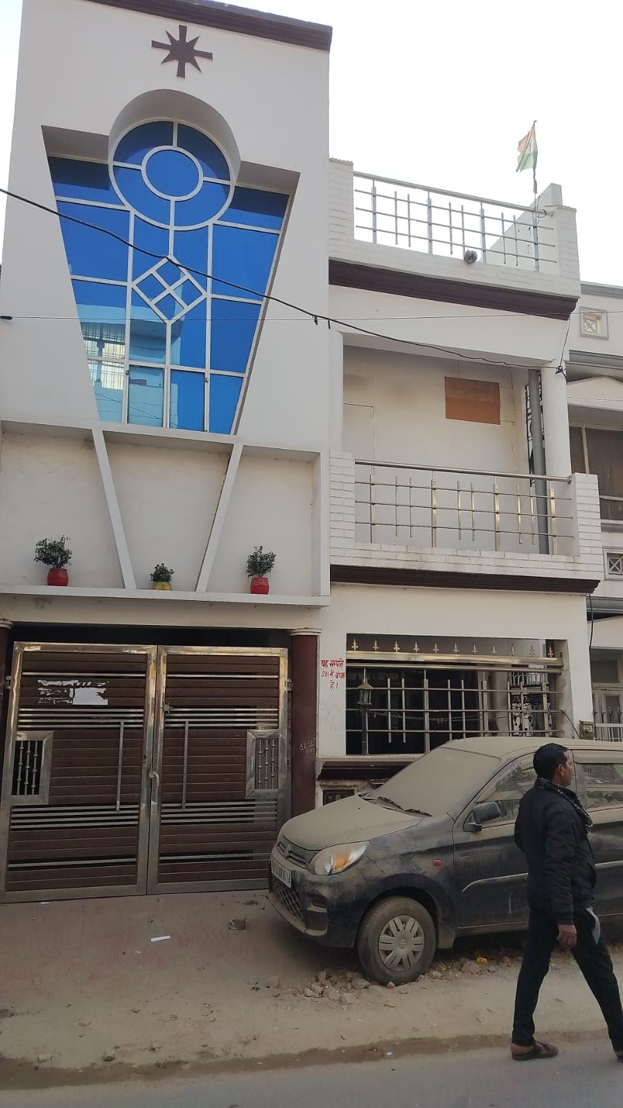 Property Photos 26