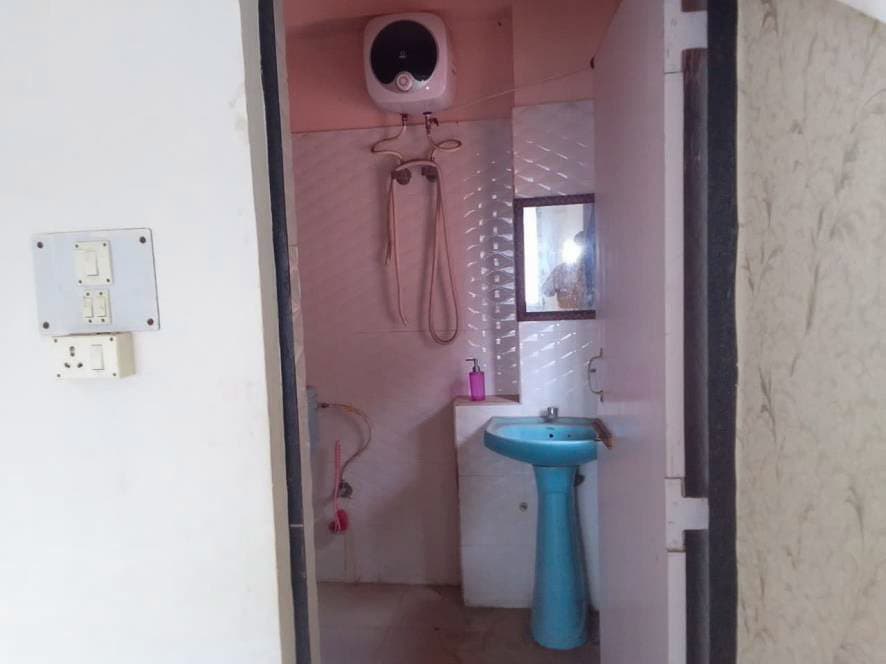 Property Photos 32