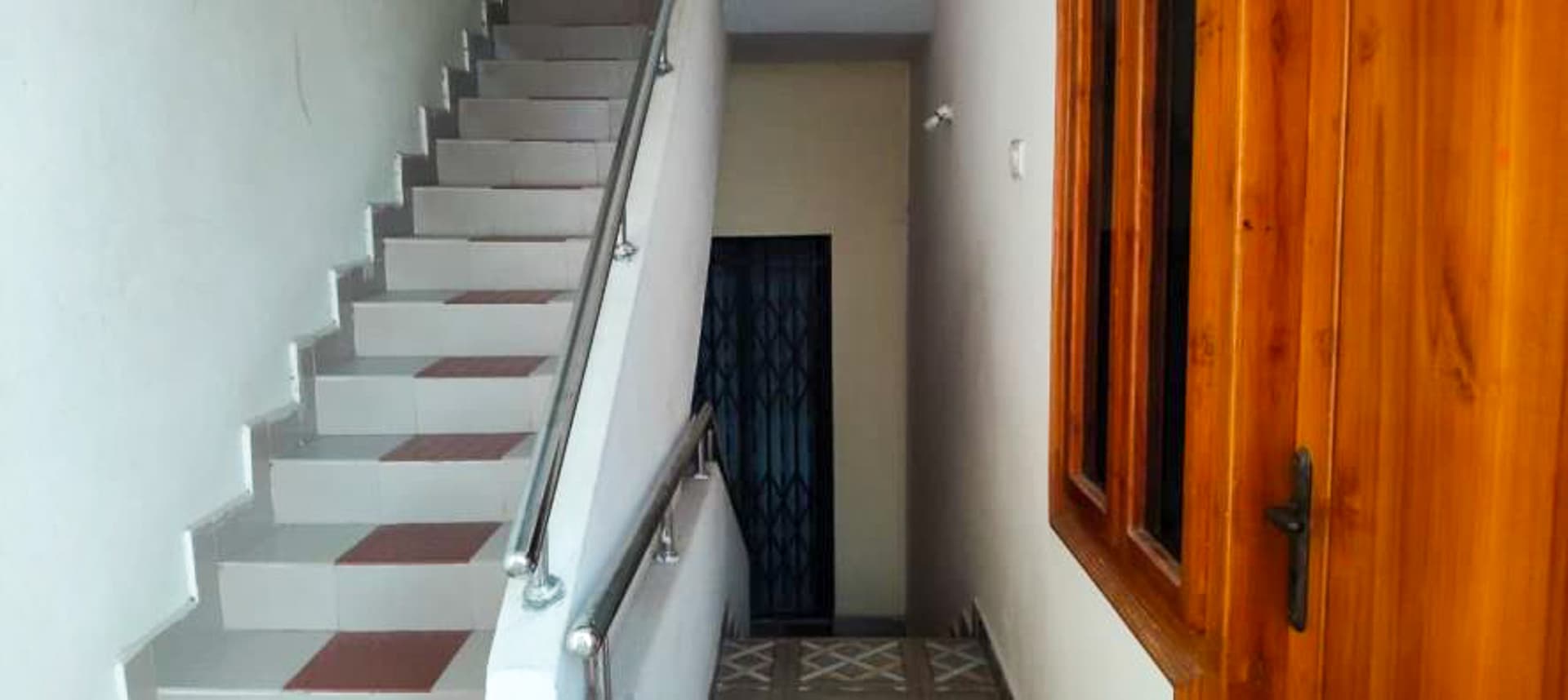 Property Photos 9