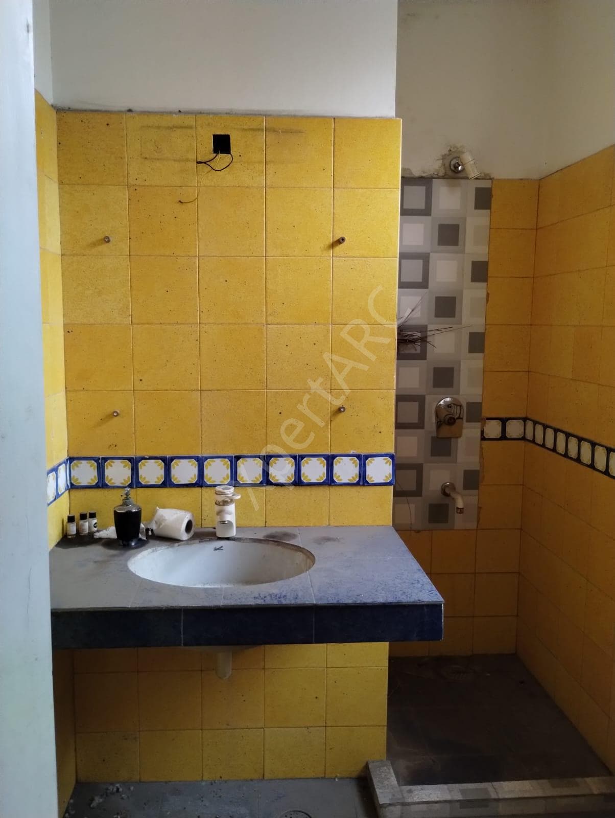 Property Photos 15