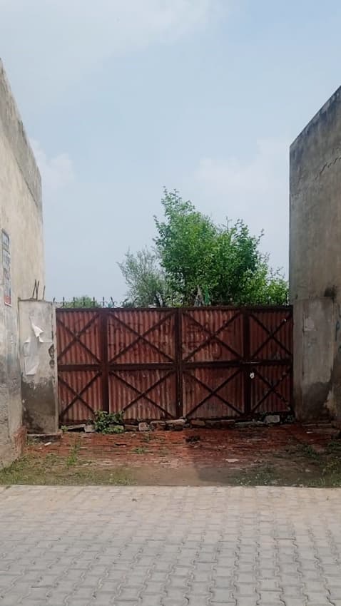 Property Photos 9