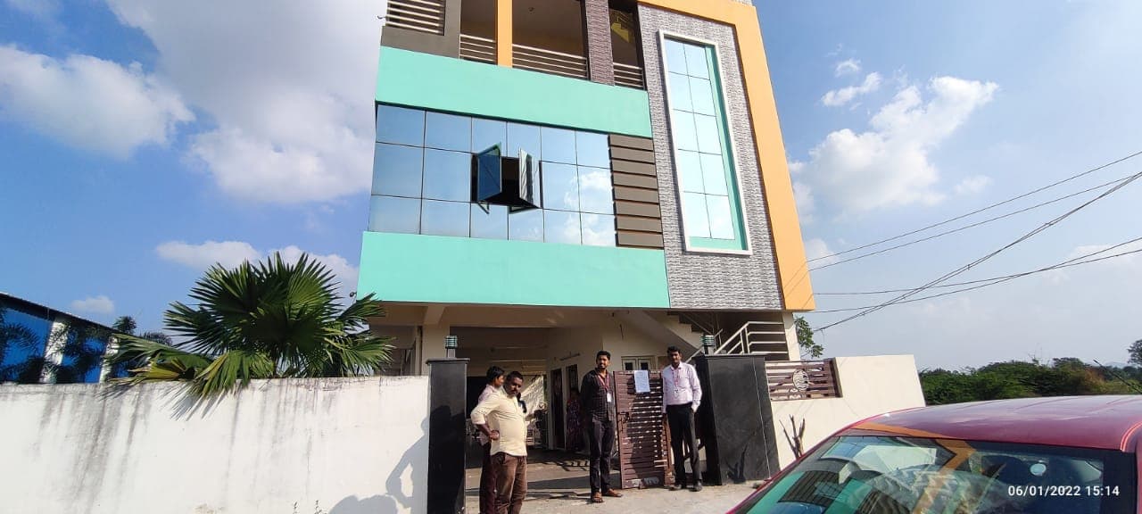 Property Photos 3