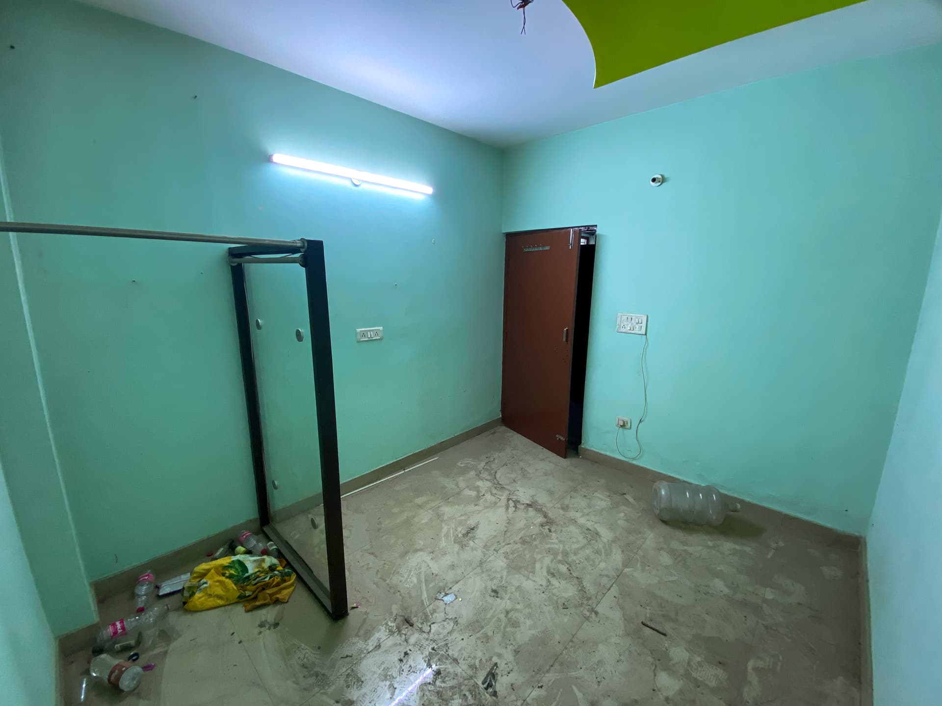 Property Photos 26
