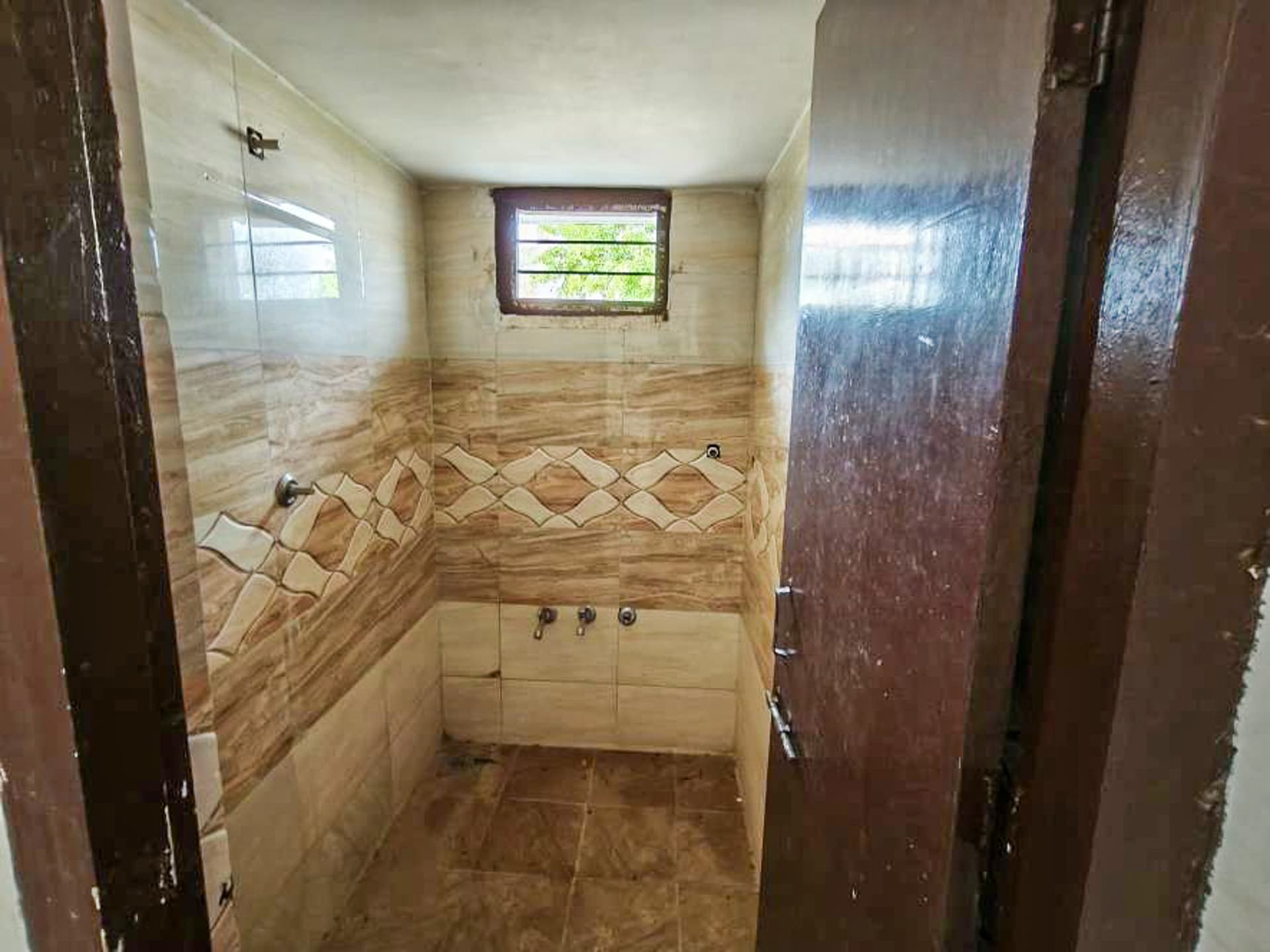Property Photos 9