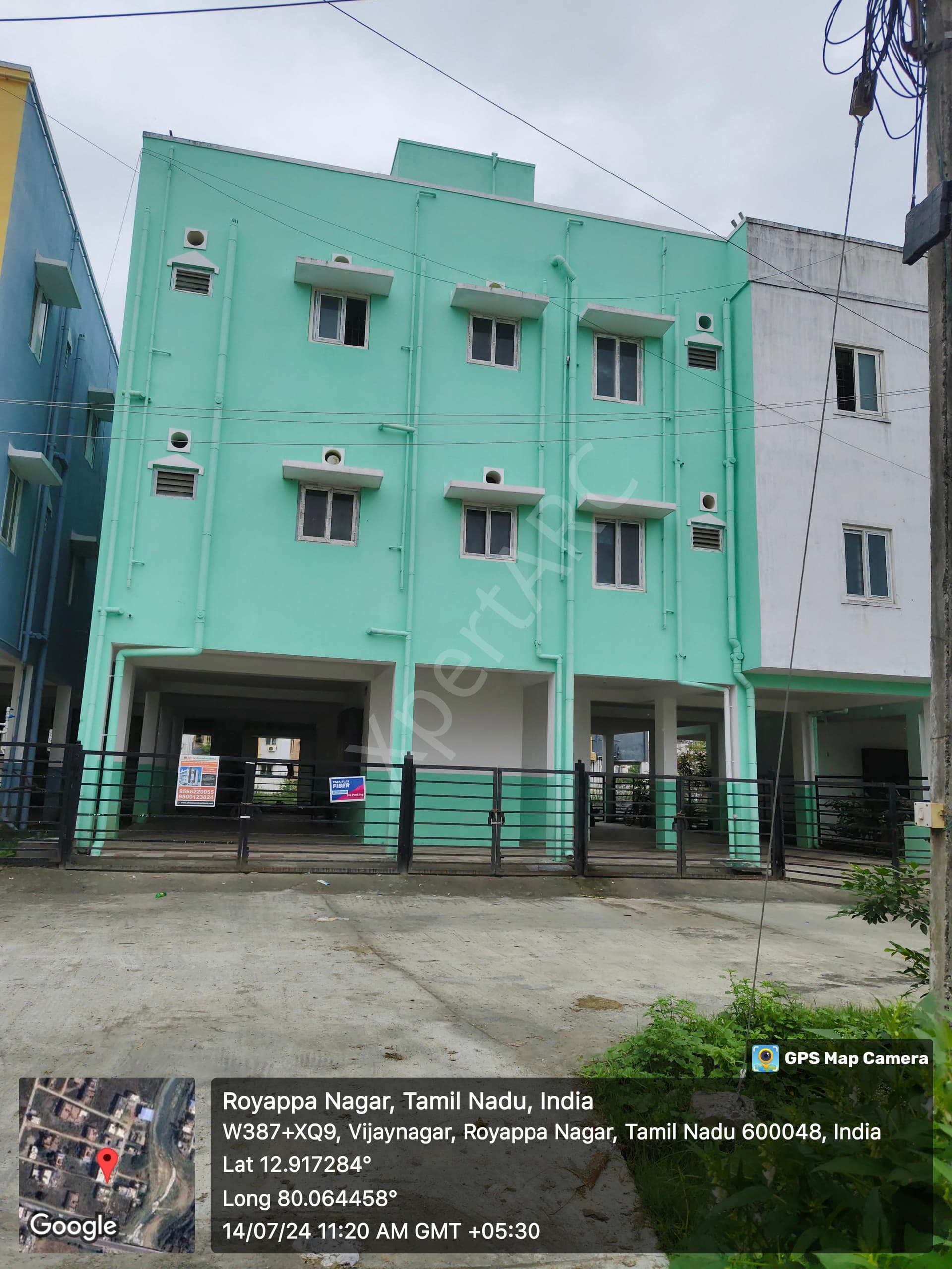 Property Photos 6