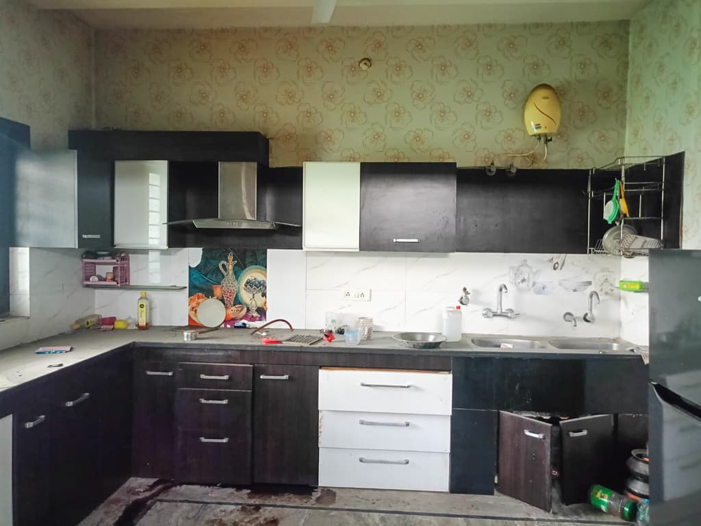 Property Photos 5