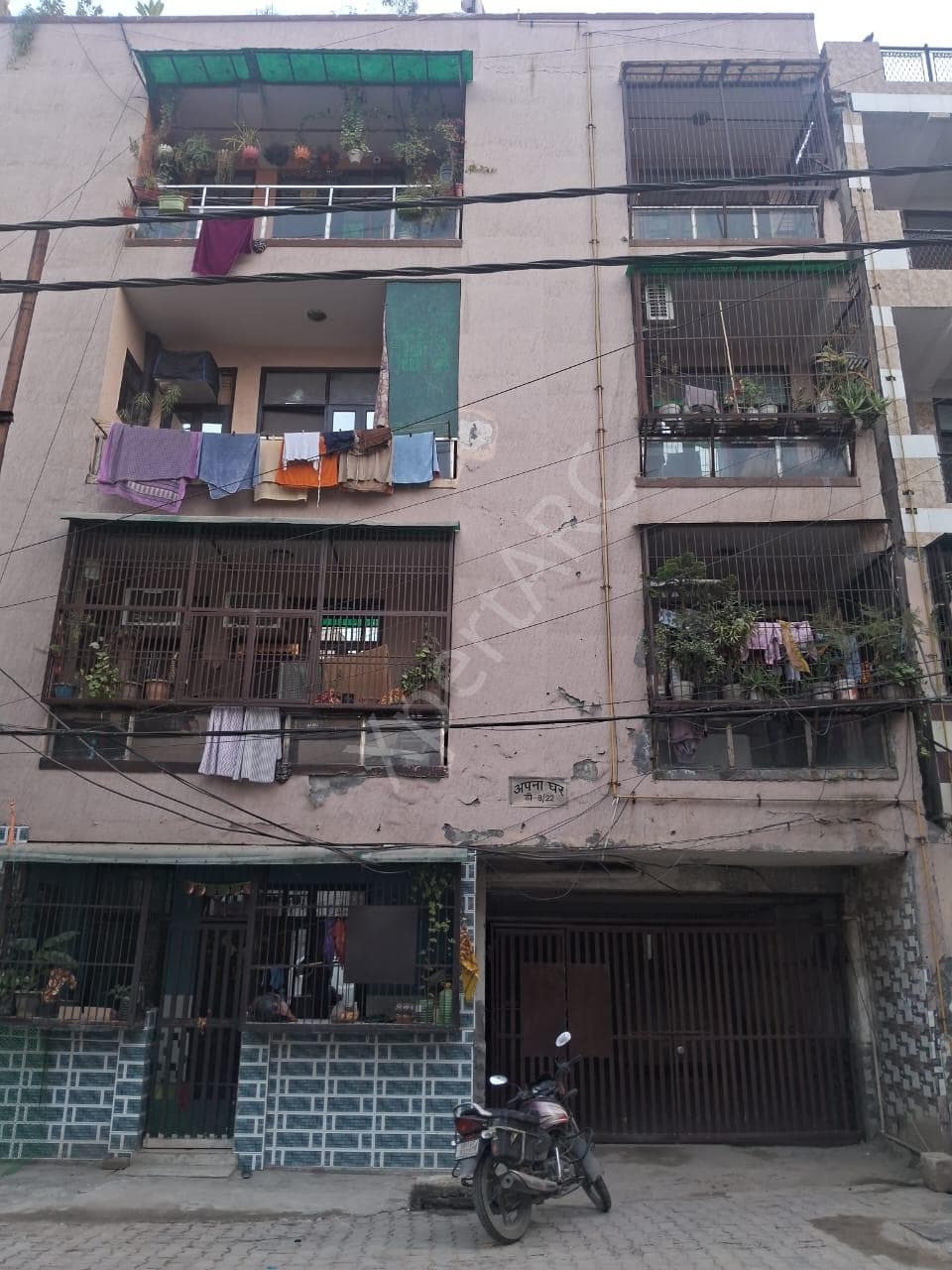 Property Photos 8
