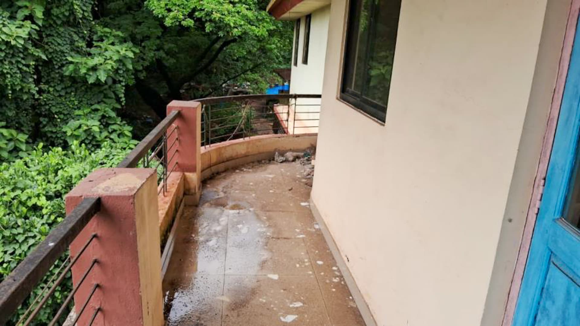 Property Photos 5