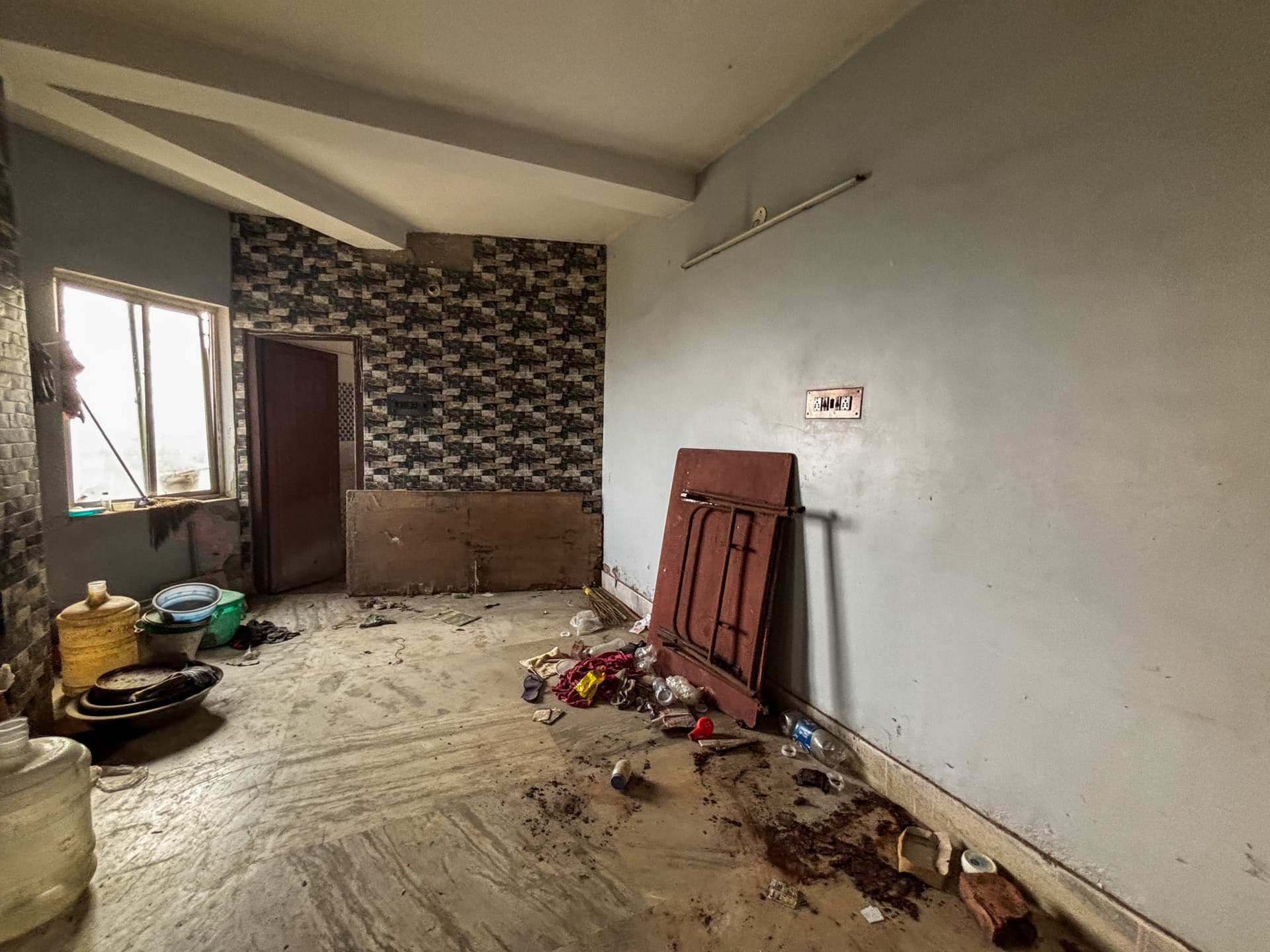 Property Photos 8