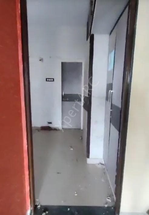 Property Photos 4
