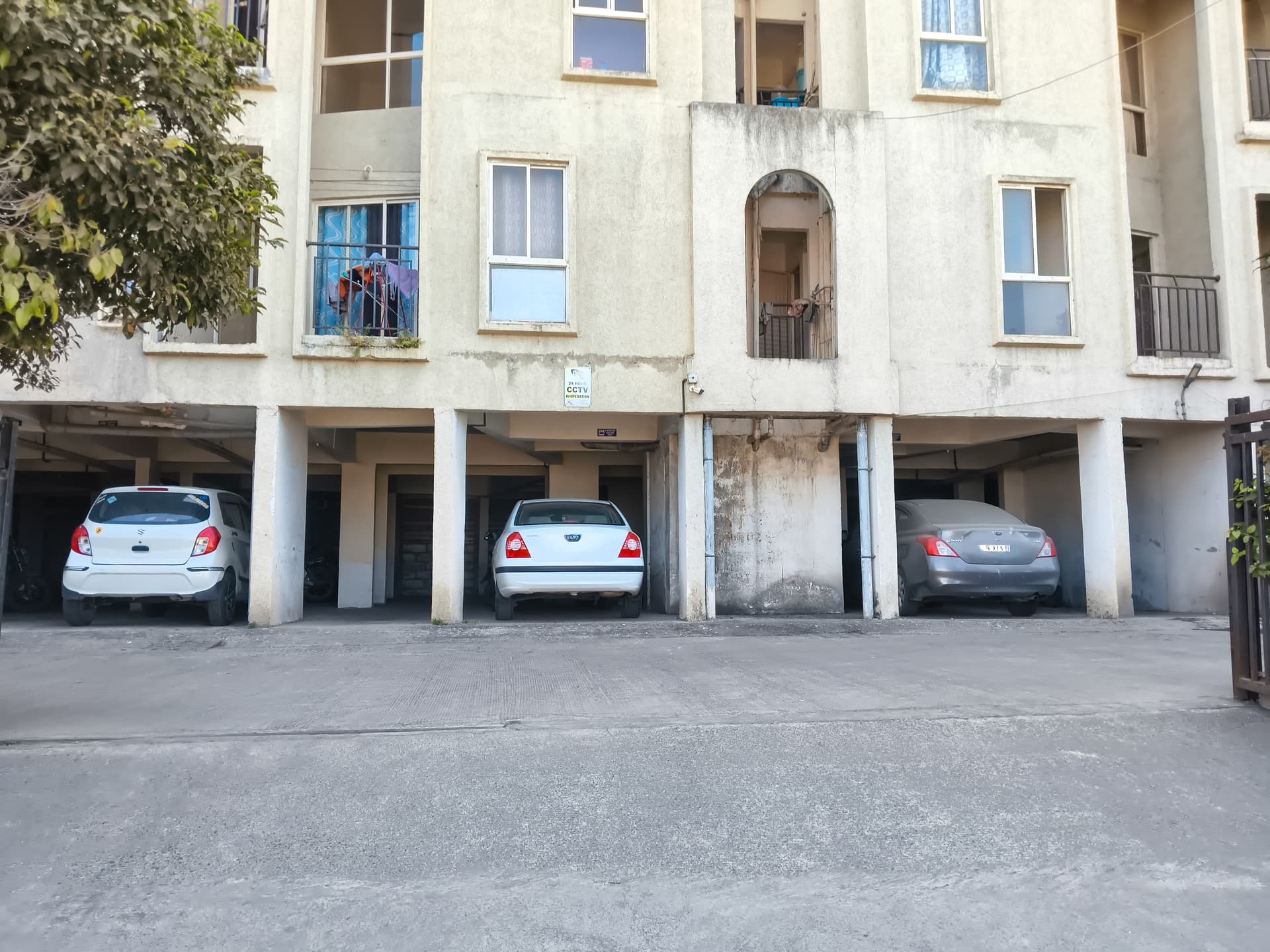 Property Photos 23