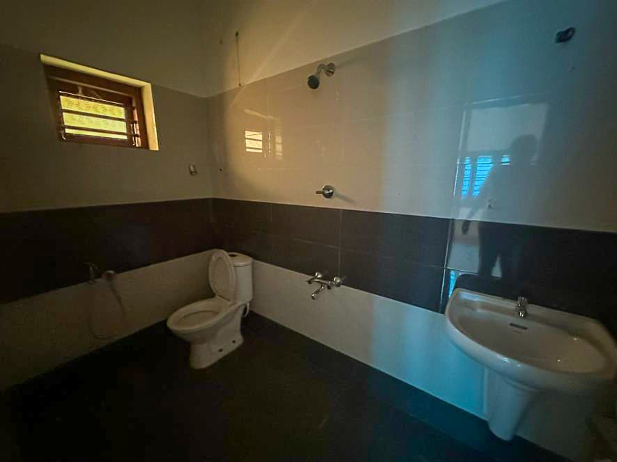 Property Photos 23