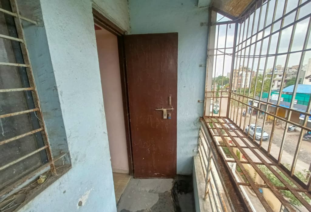 Property Photos 8