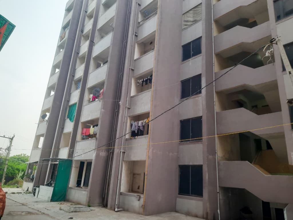 Property Photos 1