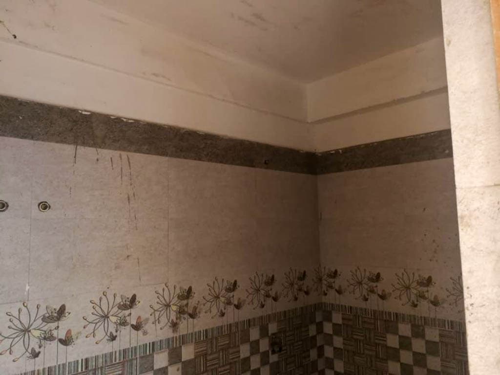 Property Photos 7