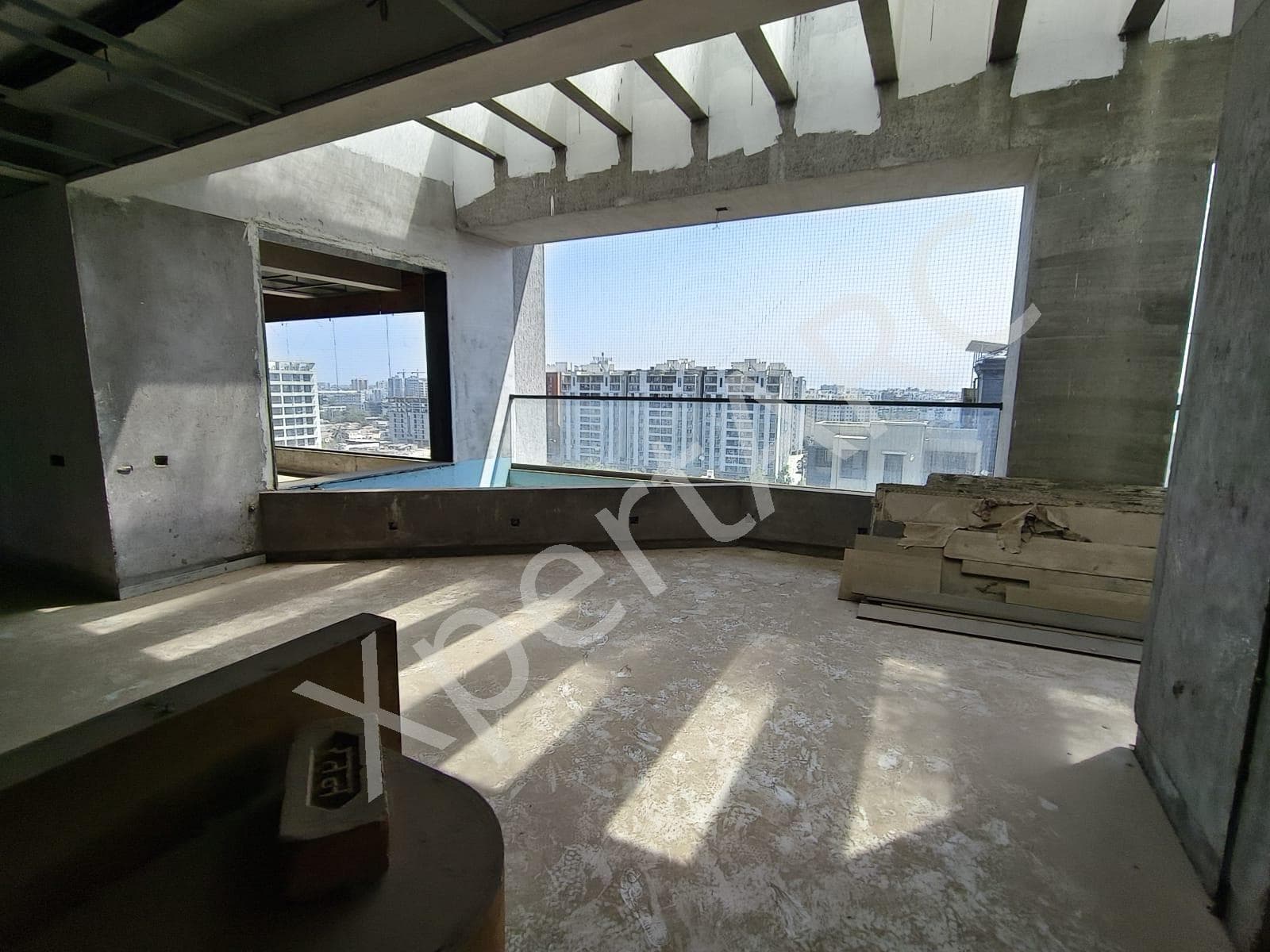 Property Photos 18