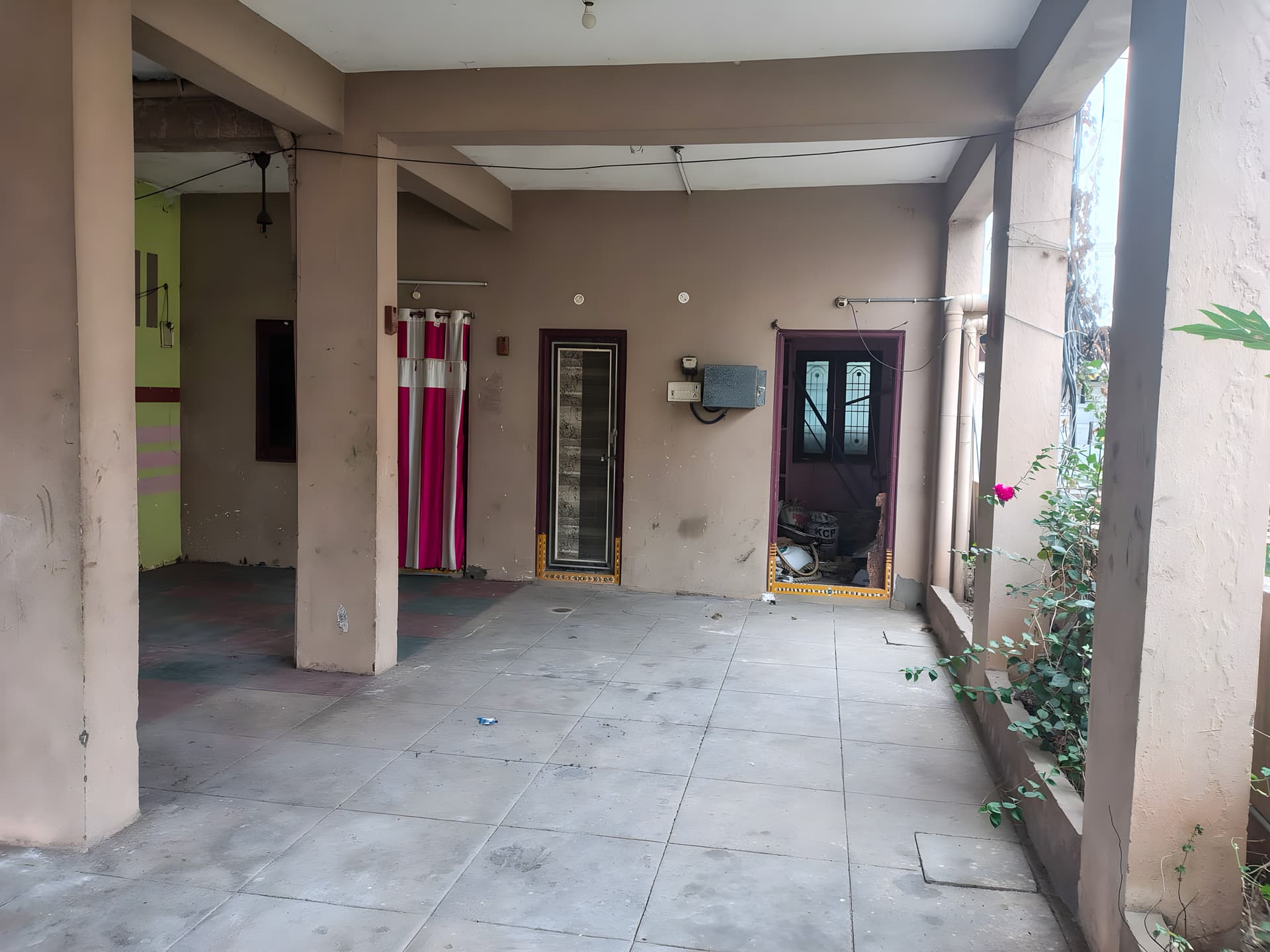 Property Photos 6