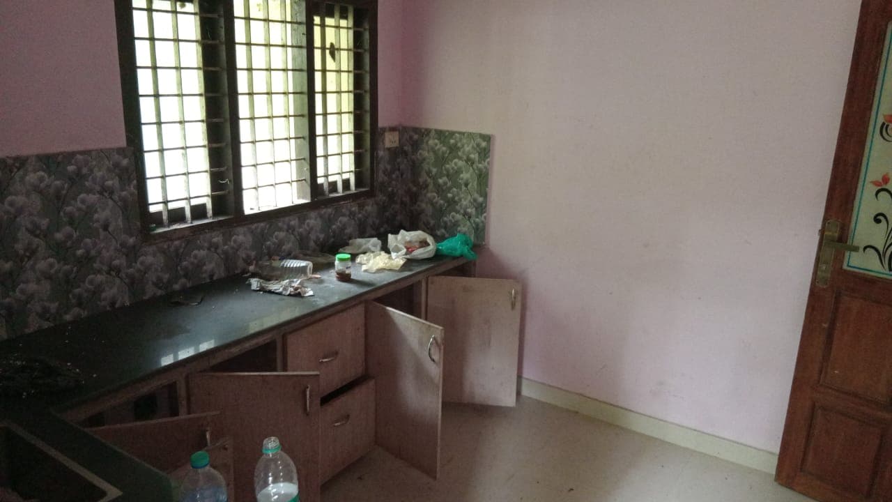 Property Photos 8