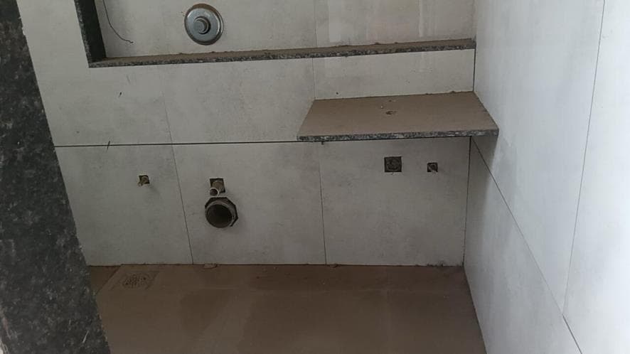 Property Photos 5