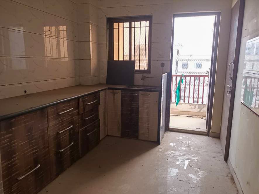 Property Photos 11