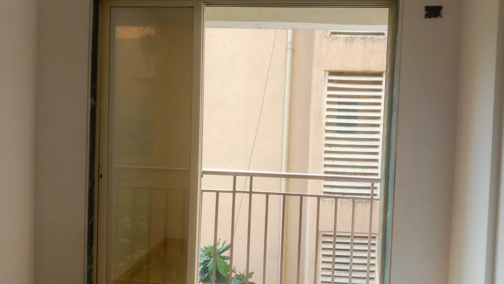 Property Photos 11