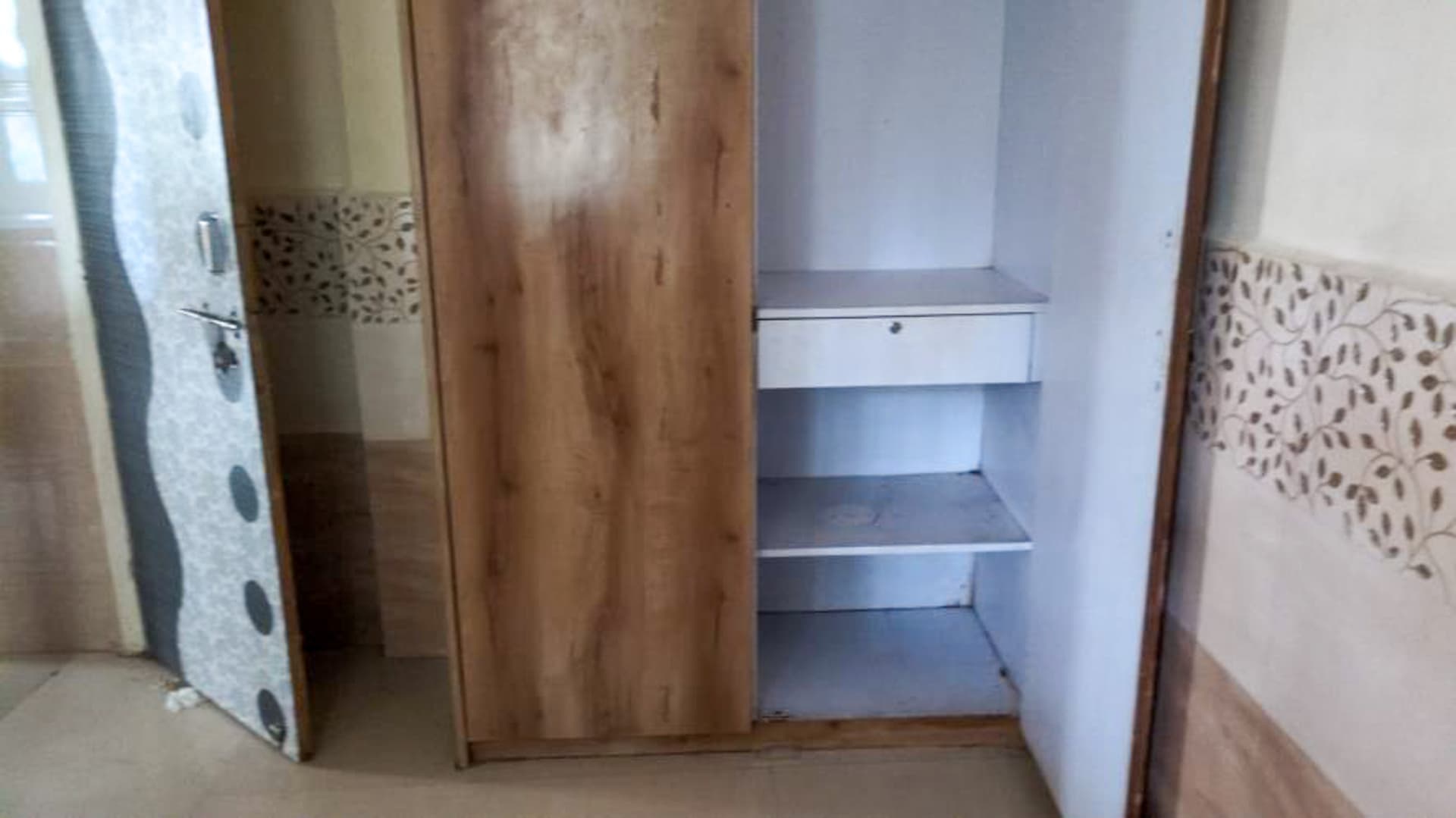 Property Photos 5