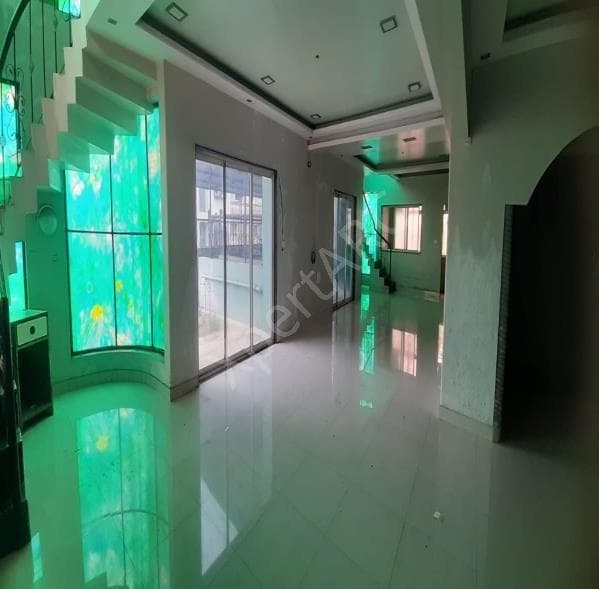 Property Photos 7
