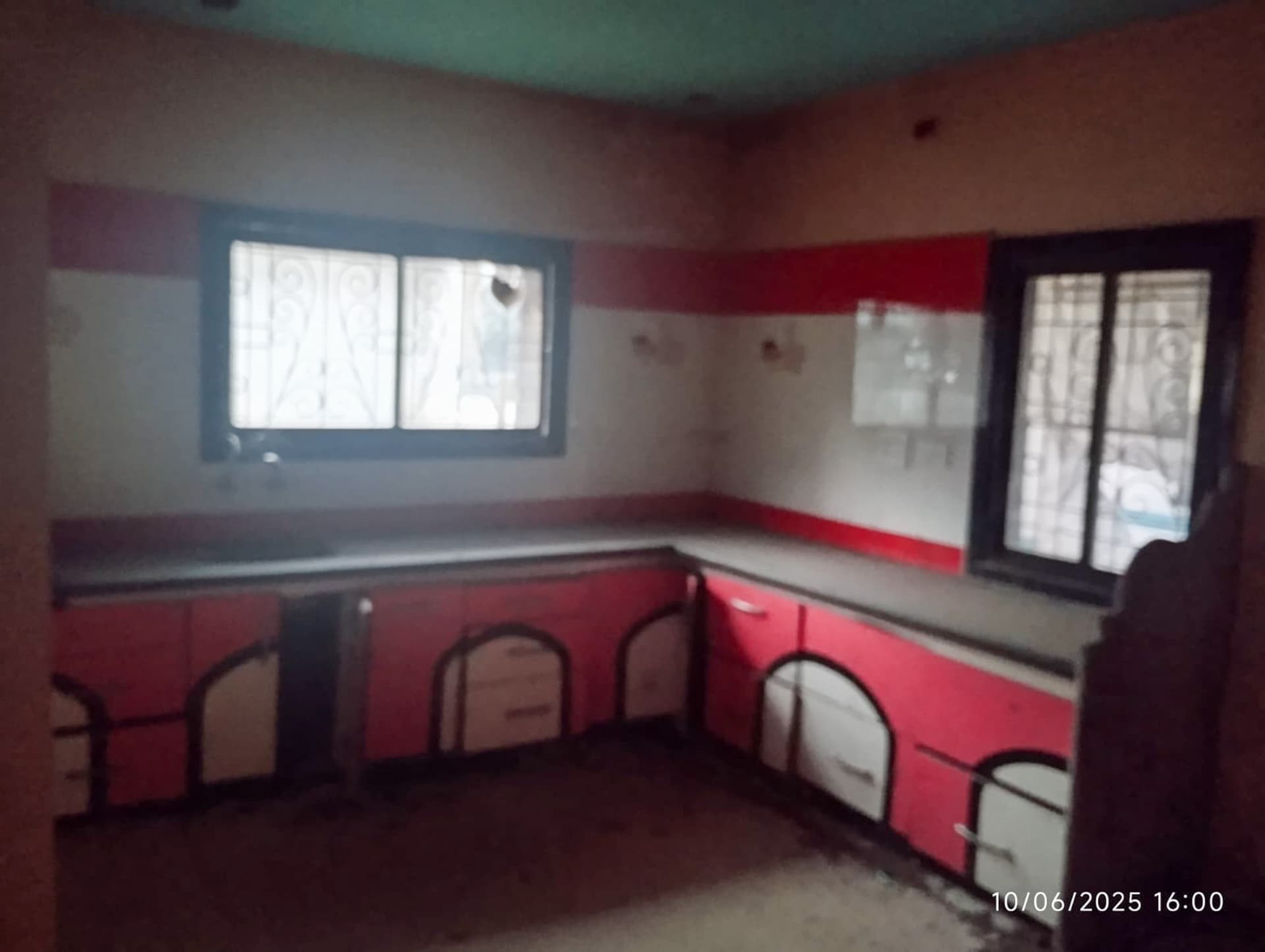 Property Photos 8