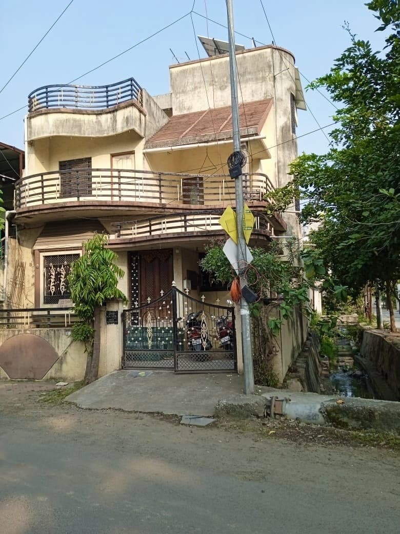 Property Photos 1