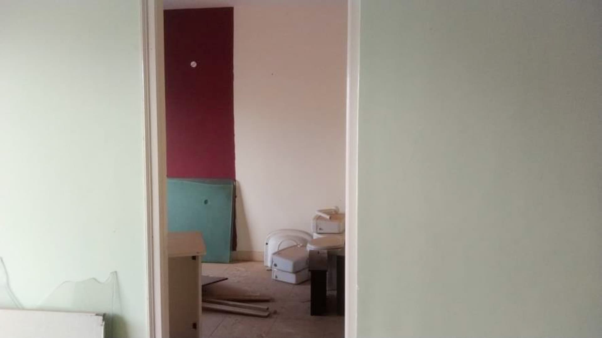 Property Photos 26