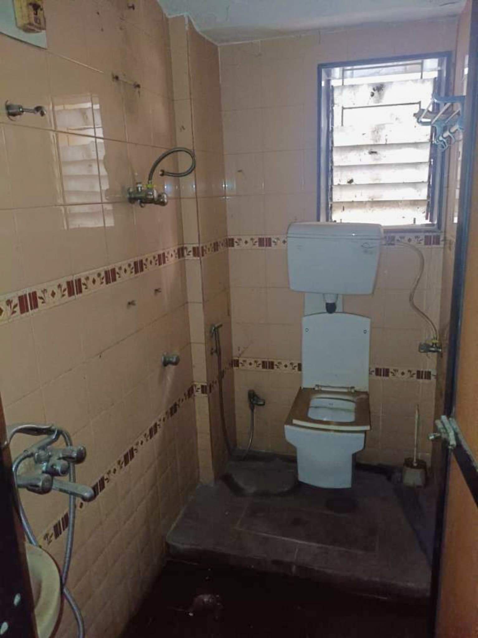 Property Photos 12