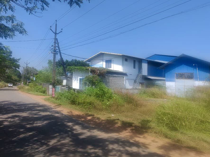 Property Photos 8