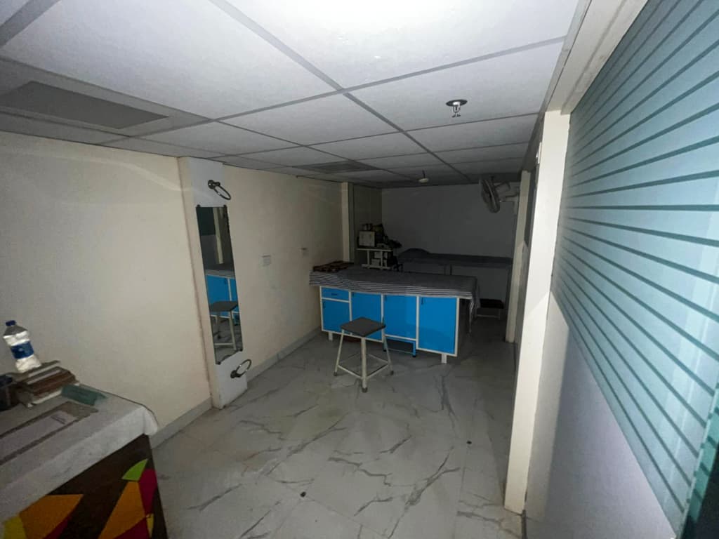Property Photos 8