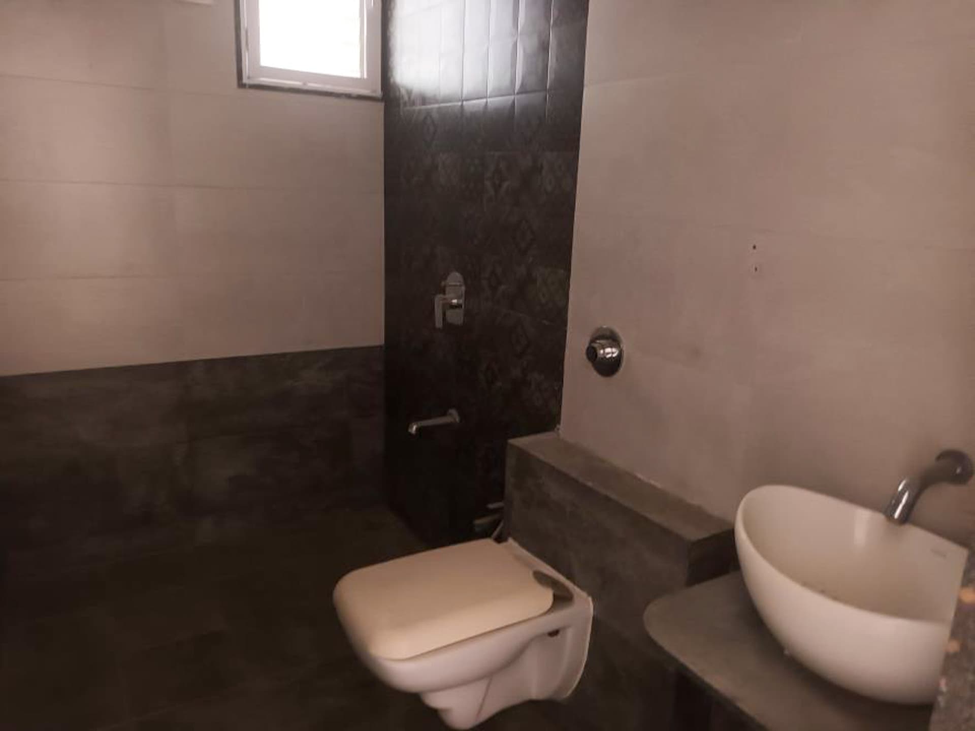 Property Photos 25