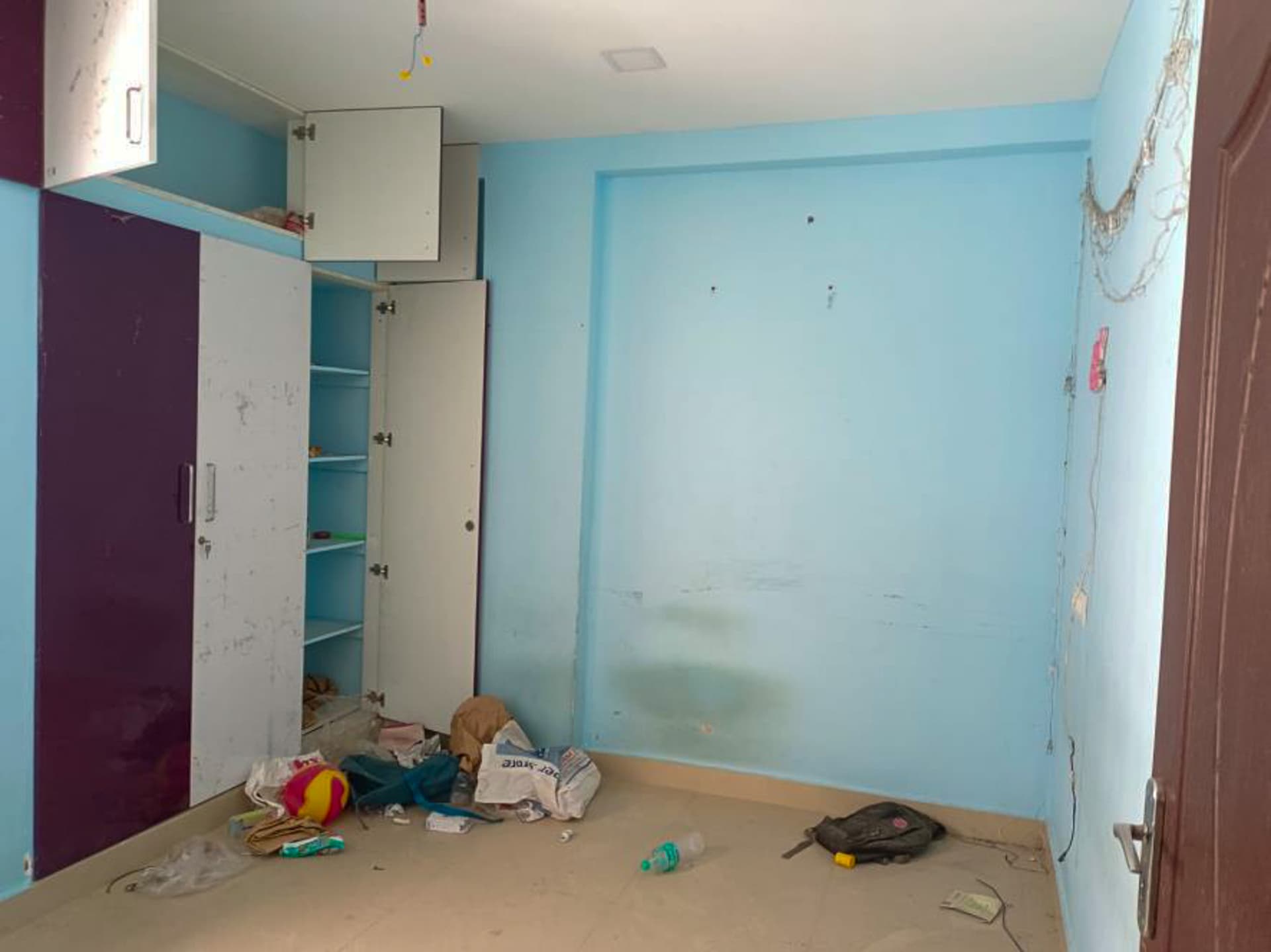Property Photos 8