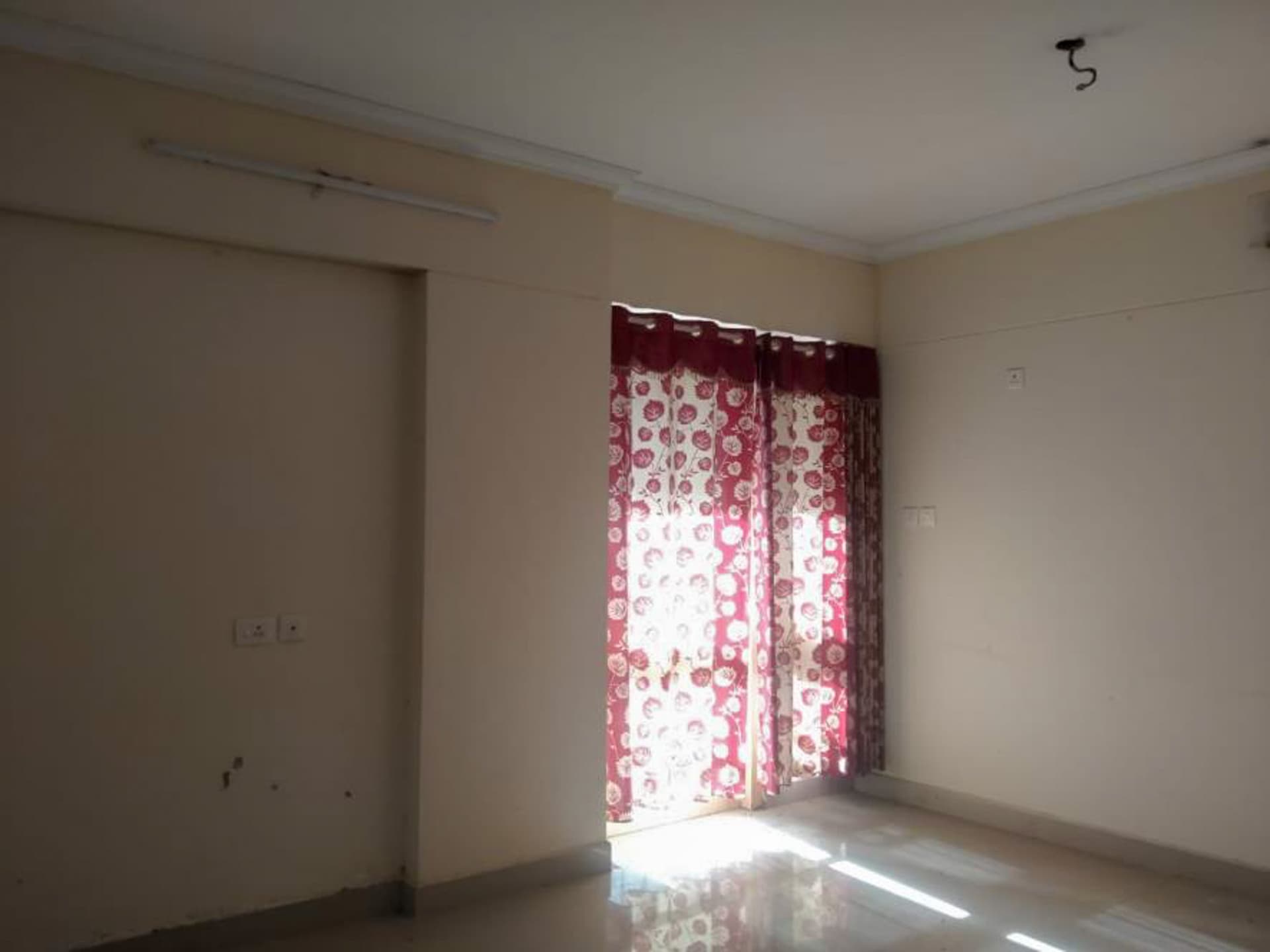Property Photos 8
