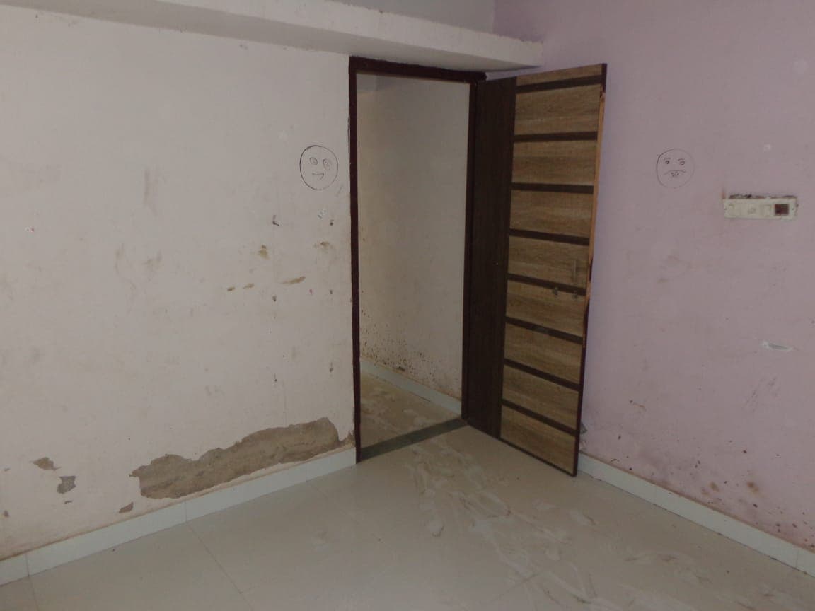 Property Photos 7