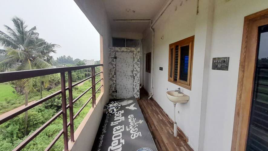 Property Photos 21