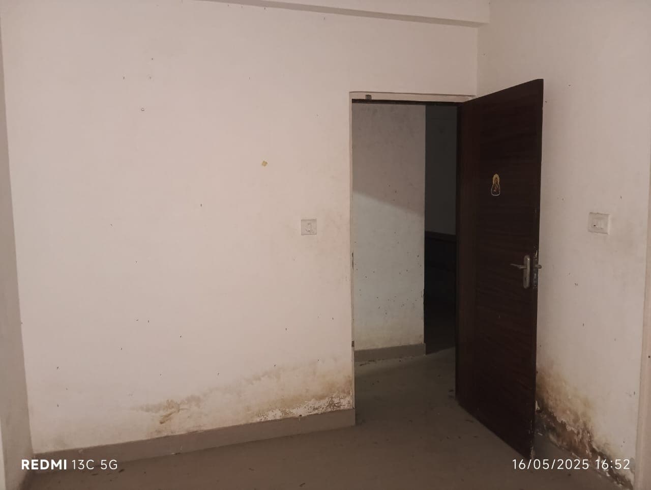 Property Photos 6