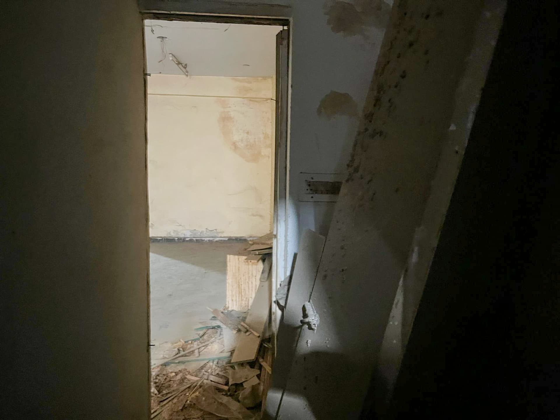 Property Photos 8