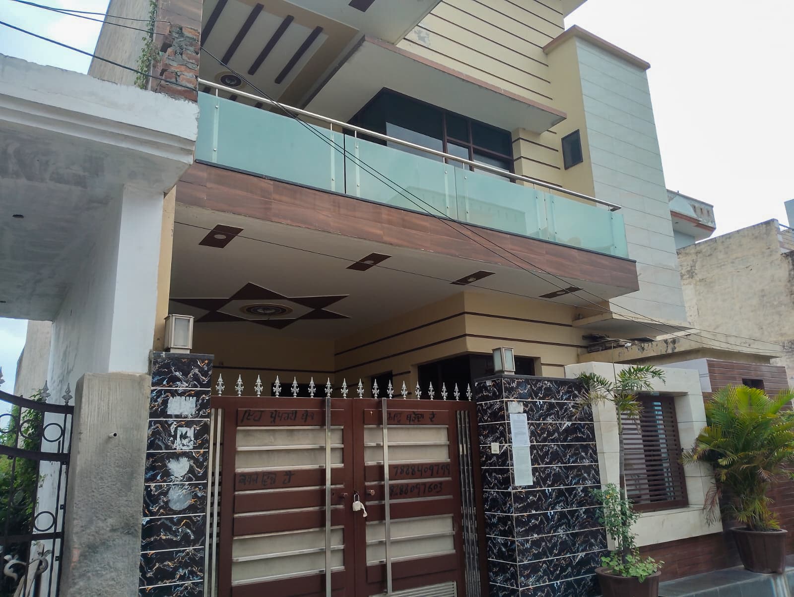 Property Photos 17