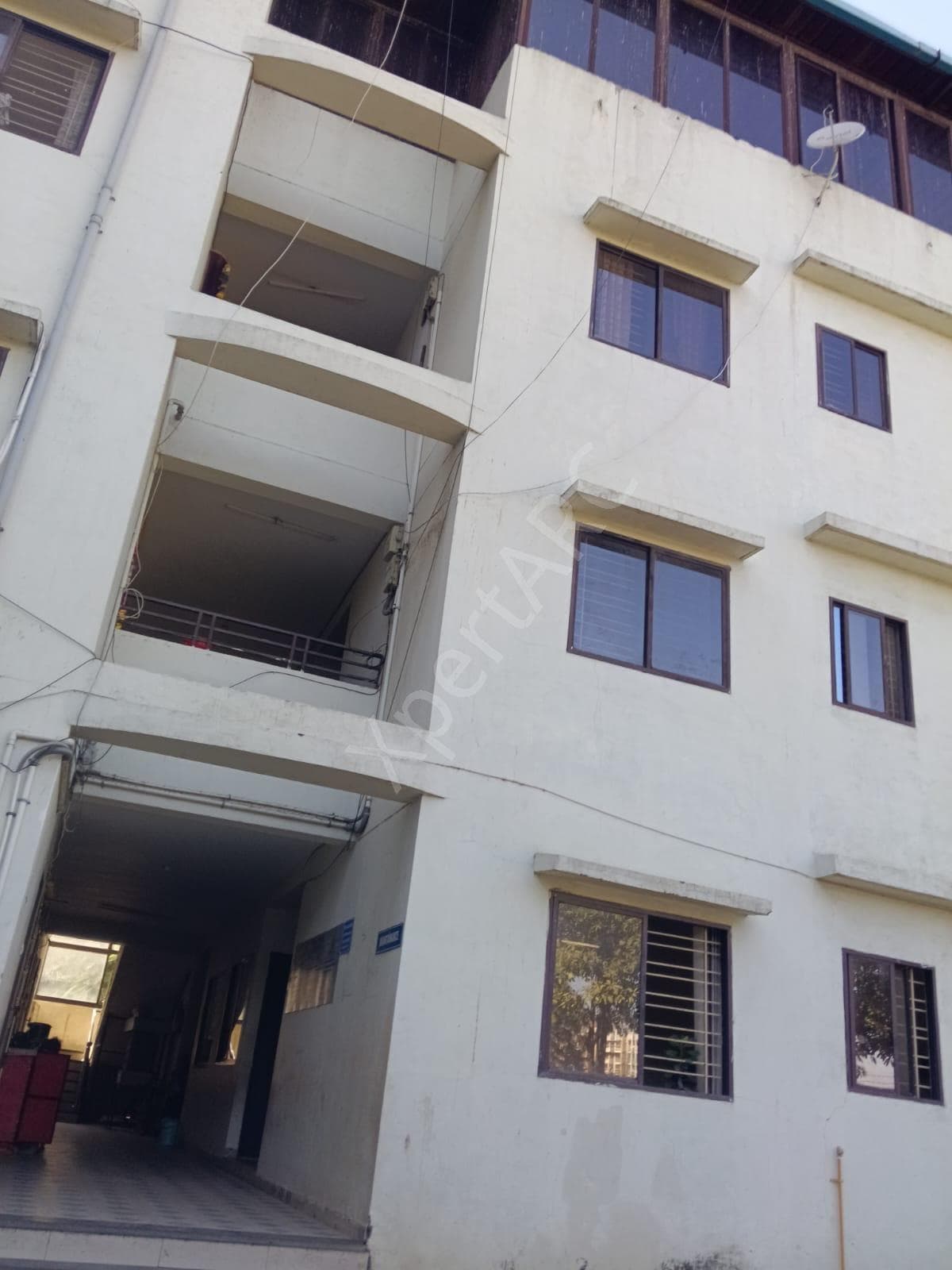 Property Photos 9
